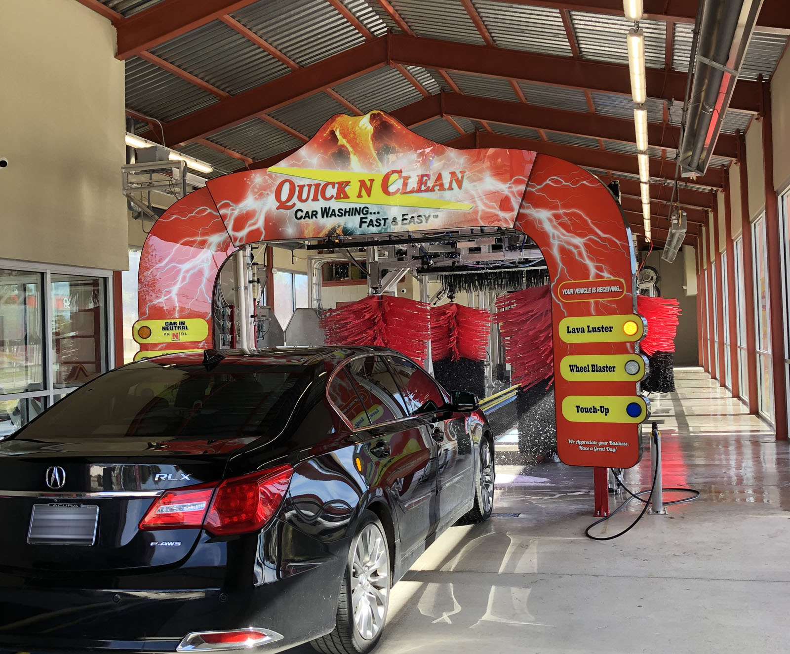 Drivethru Car Wash Serving Your Neighborhood in Fort Worth, TX